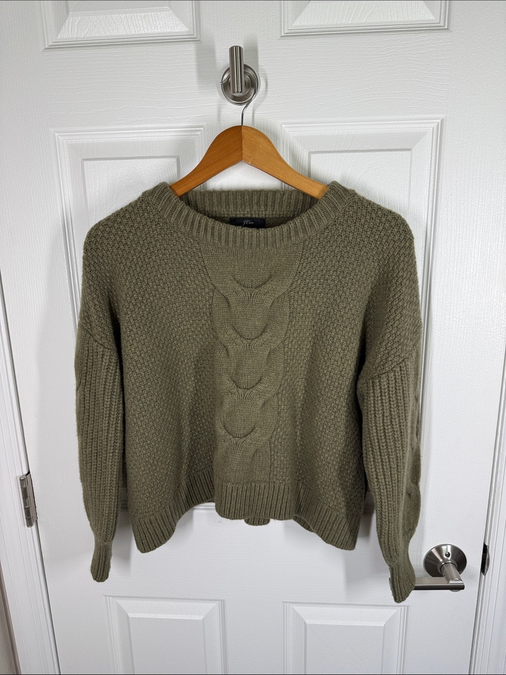 J Crew olive green crop cable knit wool sweater size small